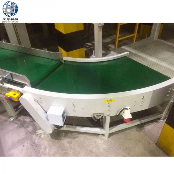 克拉玛依流水线 输送机 物流卸货机械手 传送机Pipeline conveyor, logistics unloading robot, hand conveyor